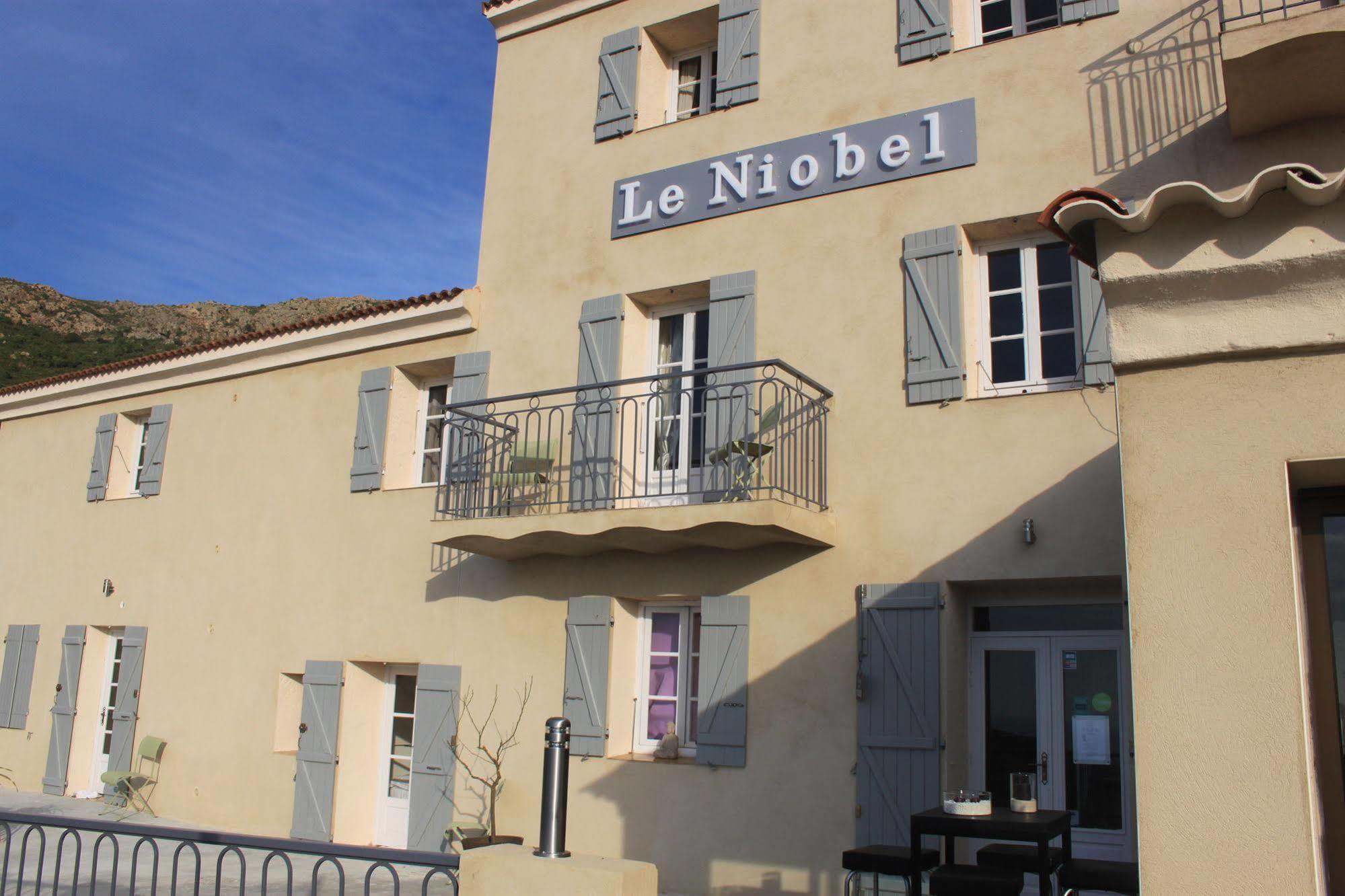 Hôtel Le Niobel Belgodère Exterior foto